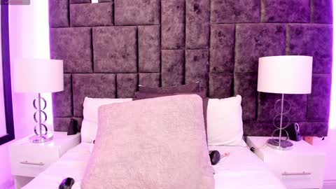 Snapshot of petit_rosseowo chatting on 02.04.25 Im Rosse but u can call me Rossie or Rosita . online show from 02.04.25