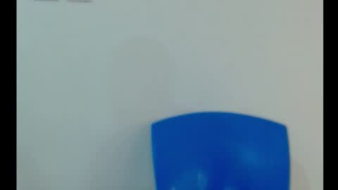 Snapshot of pettie_queen chatting on 11.02.25 beauty online show from 11.02.25