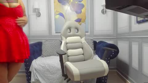    online show from 11.11.25