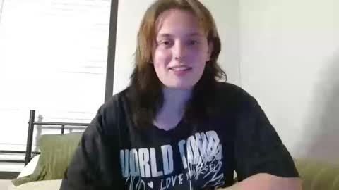 Snapshot of pheebs_cams chatting on 09.15.25 Pheebs online show from 09.15.25