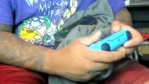 Snapshot of phillydick9 chatting on 12.19.24 phillydick9 online show from 12.19.24
