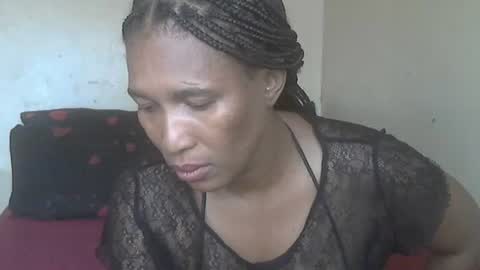 Snapshot of phoenixcandy chatting on 01.10.25 phoenixcandy online show from 01.10.25