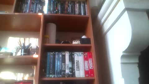 Snapshot of pichoun71 chatting on 02.01.25 pichoun71 online show from 02.01.25