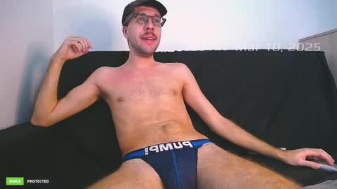 Snapshot of pierre_lucaxxx chatting on 03.11.25 Luca Follow Me twitter - PierreLucaXXX fansly online show from 03.11.25