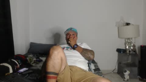 pikoro_gomez online show from 12.11.24