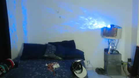 pikoro_gomez online show from 02.05.25