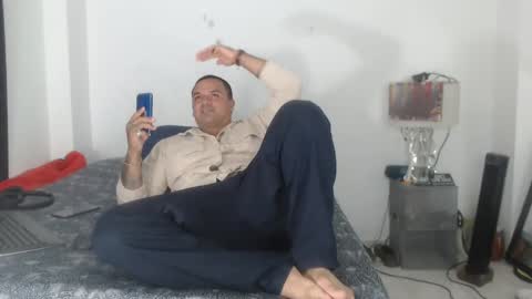 pikoro_gomez online show from 02.11.25