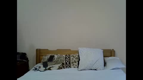 Snapshot of pinahotty chatting on 11.20.25 pinahotty online show from 11.20.25