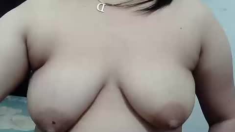 Snapshot of pinay_dhalia chatting on 09.20.25 Dhalia online show from 09.20.25