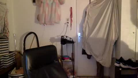 Snapshot of pinkfag chatting on 02.13.25 pinkfag online show from 02.13.25