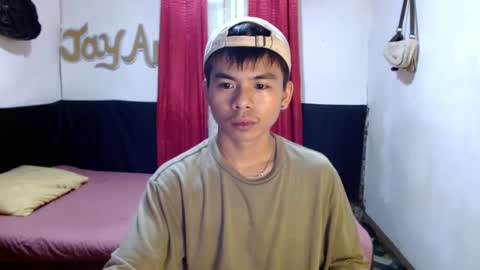 Snapshot of pinoymonstercock_xx chatting on 02.14.25 WIN WIN JAY AR online show from 02.14.25