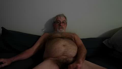 Snapshot of pjdaddjo775 chatting on 10.02.25 pjdaddjo775 online show from 10.02.25