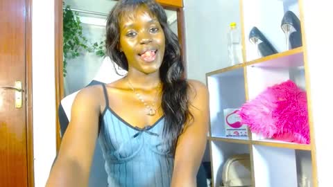 Snapshot of playboytit chatting on 12.22.24 playboytit online show from 12.22.24