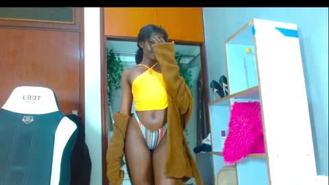 Snapshot of playboytit chatting on 01.17.25 playboytit online show from 01.17.25