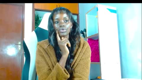 Snapshot of playboytit chatting on 01.18.25 playboytit online show from 01.18.25