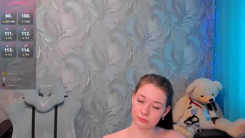 Snapshot of playfulkira chatting on 01.31.25 Kira online show from 01.31.25