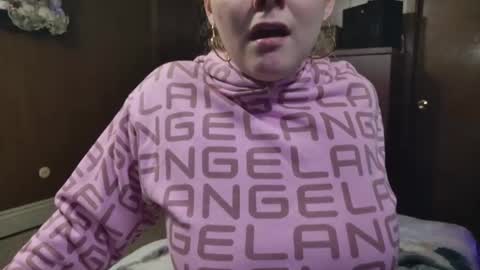 Playfulpixiee online show from 12.29.24