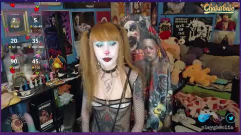 Snapshot of playgh0ul chatting on 10.04.25 playgh0ul Ghoulie online show from 10.04.25