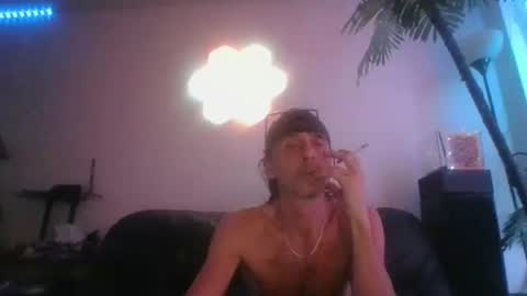 Snapshot of playoncam69 chatting on 12.25.24 playoncam69 online show from 12.25.24