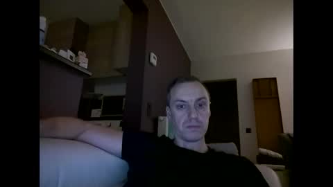 Snapshot of ploki2000 chatting on 01.30.25 Kevin online show from 01.30.25