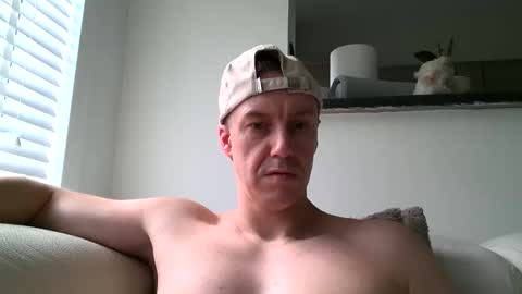 Snapshot of ploki2000 chatting on 09.14.25 Kevin online show from 09.14.25