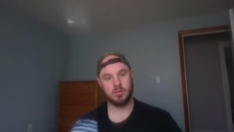 Snapshot of pluski155 chatting on 02.28.25 Evan online show from 02.28.25