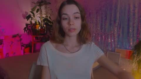 Snapshot of poli__ chatting on 12.17.24 Martha online show from 12.17.24
