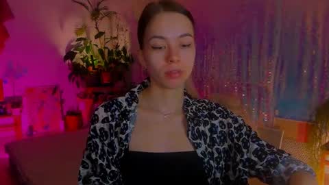 Snapshot of poli__ chatting on 01.19.25 Martha online show from 01.19.25