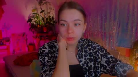 Snapshot of poli__ chatting on 01.20.25 Martha online show from 01.20.25