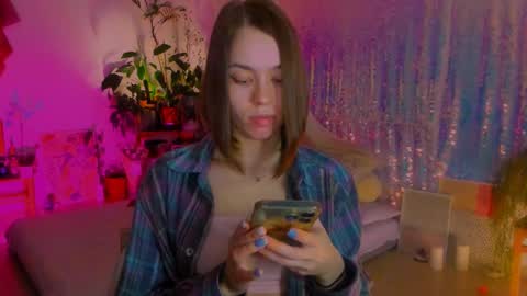 Snapshot of poli__ chatting on 01.28.25 Martha online show from 01.28.25