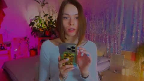 Snapshot of poli__ chatting on 02.02.25 Martha online show from 02.02.25