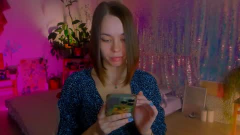 Snapshot of poli__ chatting on 02.07.25 Martha online show from 02.07.25