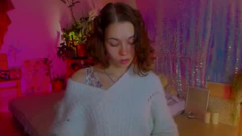 Snapshot of poli__ chatting on 02.10.25 Martha online show from 02.10.25