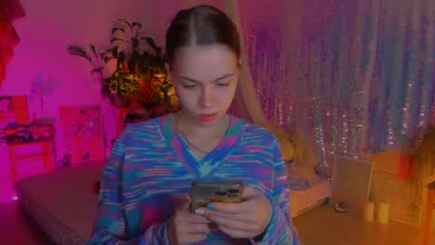 Snapshot of poli__ chatting on 02.11.25 Martha online show from 02.11.25