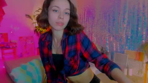 Snapshot of poli__ chatting on 02.26.25 Martha online show from 02.26.25