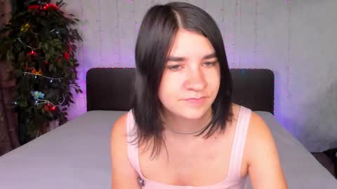 Polly online show from 09.13.25