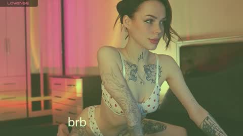 Snapshot of polusladkoye chatting on 03.10.25 Megan.online online show from 03.10.25