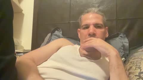 Snapshot of ponchynyc chatting on 09.27.25 PONCH online show from 09.27.25