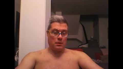 Snapshot of prendimisubito chatting on 01.25.25 prendimisubito online show from 01.25.25