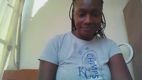 Snapshot of pretty_beib chatting on 09.09.25 Karol online show from 09.09.25