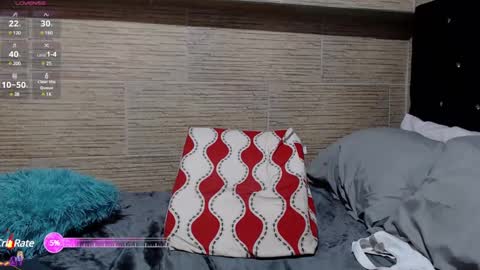 Snapshot of pretty_cristal22 chatting on 02.22.25 pretty_cristal22 online show from 02.22.25