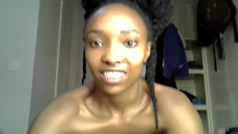 Snapshot of pretty_jazmine chatting on 09.21.25 Jaz online show from 09.21.25