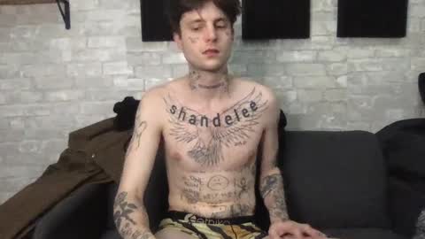 pretty boy online show from 01.27.25