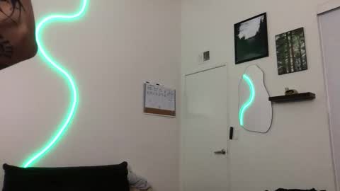 pretty boy online show from 11.10.25