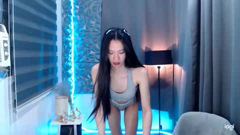 Snapshot of prettycumnotes69 chatting on 12.28.24 ASHLEY online show from 12.28.24