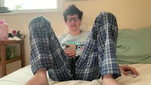 Peaches online show from 02.15.25