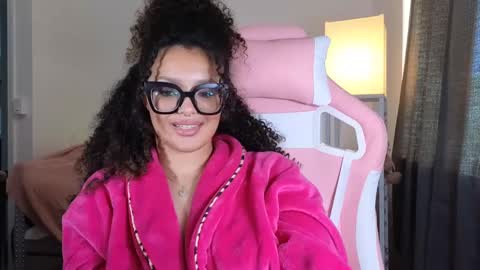 Amber online show from 01.18.25