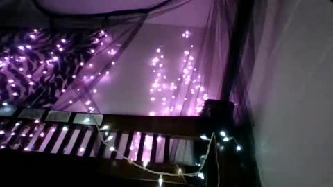 Snapshot of princesshollylove chatting on 10.30.25 Holly love online show from 10.30.25