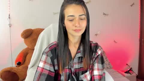 princessluna_14 online show from 10.16.25