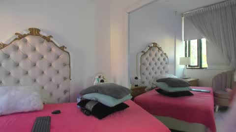 Snapshot of princsgirl_ chatting on 03.08.25 Marcela online show from 03.08.25